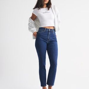 Women's Curve Love Ultra High Rise Ankle Straight Jean